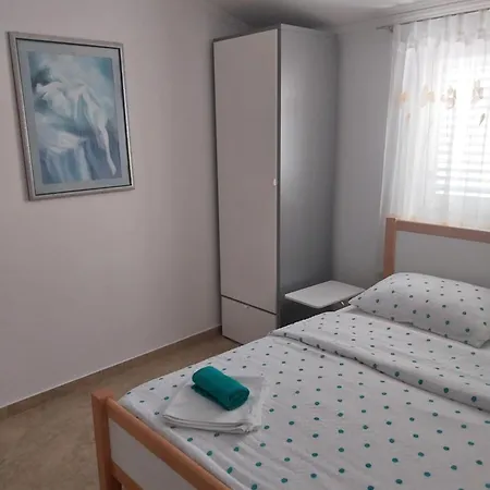 Gabi 2025 Lejlighed
